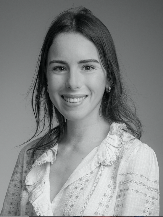Portrait of Emma Drai, medical writer and Medical Science Liaison